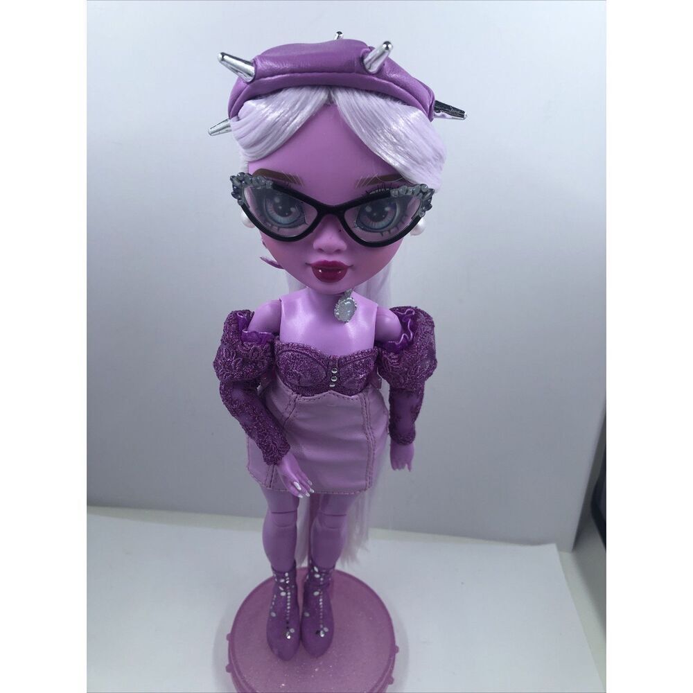 Shadow High Lavender Lynn ,Rainbow High Purple Posh Fashion Doll